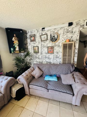 1335 Olive Avenue, Sanger, CA 93657