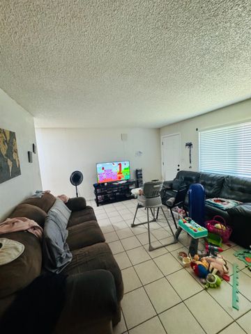 1335 Olive Avenue, Sanger, CA 93657