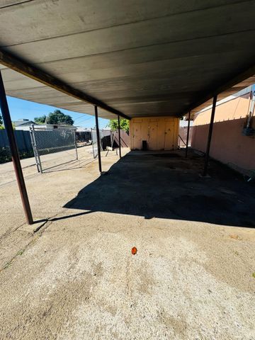1335 Olive Avenue, Sanger, CA 93657