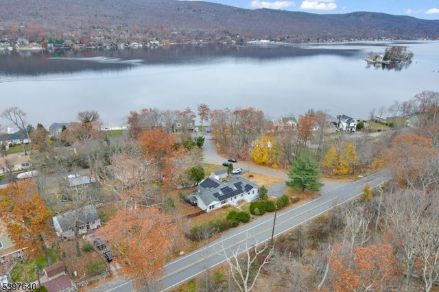 699 E Shore Rd, West Milford Twp., NJ 07421