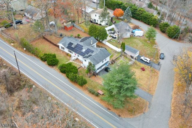 699 E Shore Rd, West Milford Twp., NJ 07421