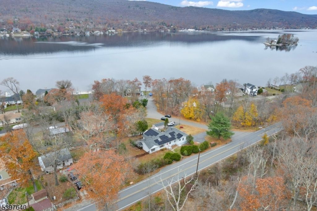699 E Shore Rd, West Milford Twp., NJ 07421 — photo 2