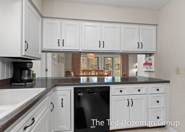 845 Brook Village Court, Holland, MI 49423