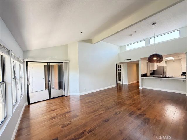 260 Cagney Lane 317, Newport Beach, CA 92663