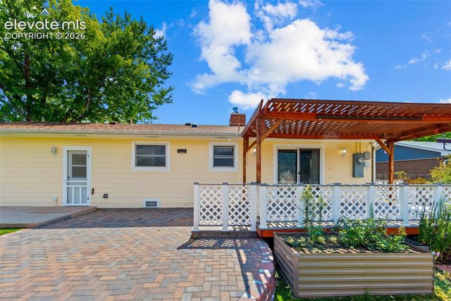 626 Pioneer Lane, Colorado Springs, CO 80904