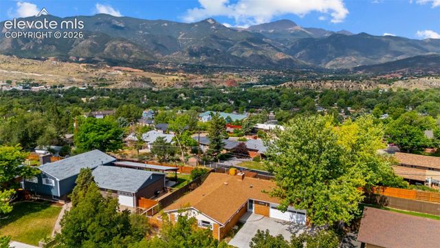 626 Pioneer Lane, Colorado Springs, CO 80904