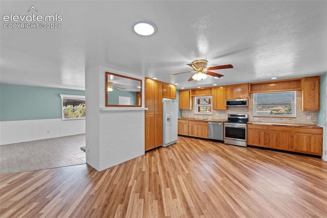 626 Pioneer Lane, Colorado Springs, CO 80904