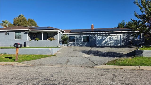 5793 Osbun, San Bernardino, CA 92404