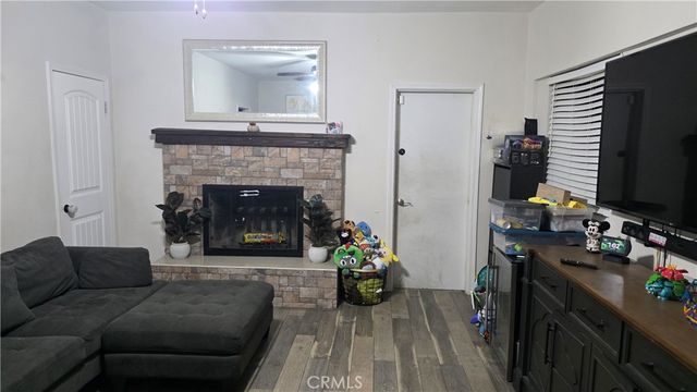 5793 Osbun, San Bernardino, CA 92404