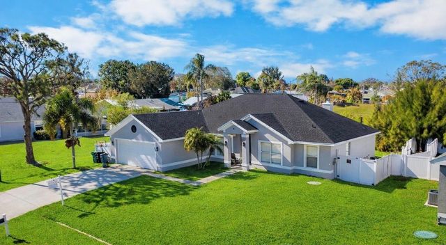 293 SW Pagoda Terrace, Port St. Lucie, Port St Lucie, FL 34953