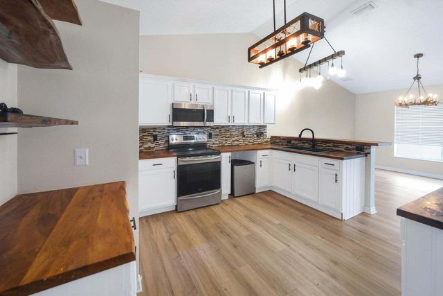 293 SW Pagoda Terrace, Port St. Lucie, Port St Lucie, FL 34953