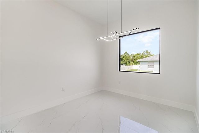 907 Sunniland BLVD, Lehigh Acres, FL 33971