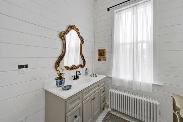 27 Mattoon Street, Springfield, MA 01105