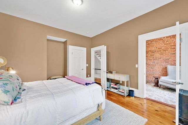 27 Mattoon Street, Springfield, MA 01105