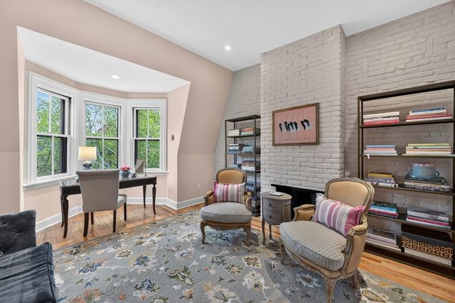 27 Mattoon Street, Springfield, MA 01105