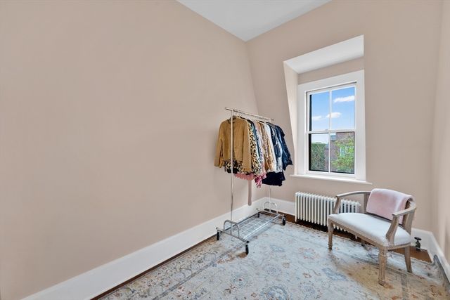 27 Mattoon Street, Springfield, MA 01105