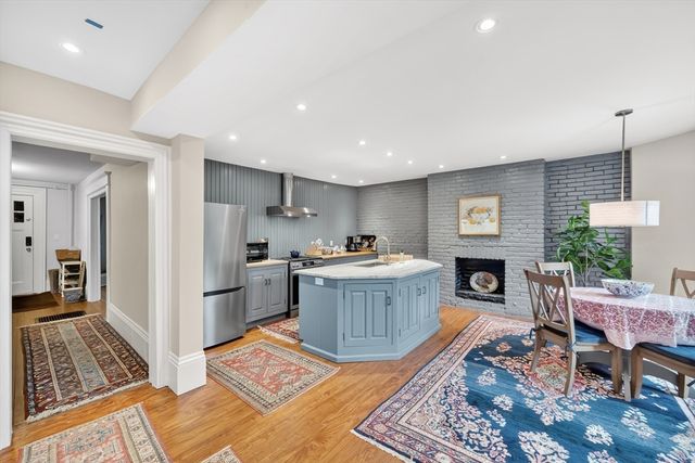 27 Mattoon Street, Springfield, MA 01105