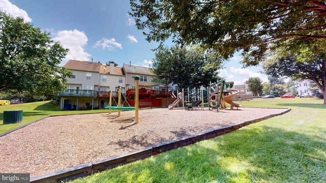 9255 RIDGEFIELD CIR, Frederick, MD 21701