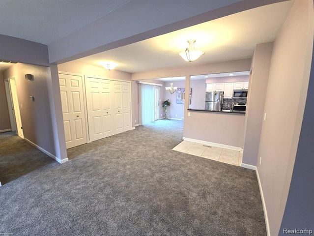 2722 Sparta Drive, Troy, MI 48083