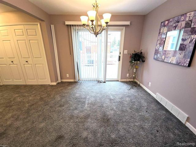 2722 Sparta Drive, Troy, MI 48083