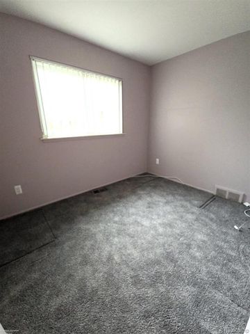 2722 Sparta Drive, Troy, MI 48083