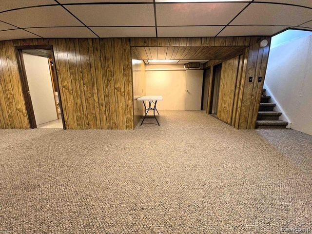 2722 Sparta Drive, Troy, MI 48083