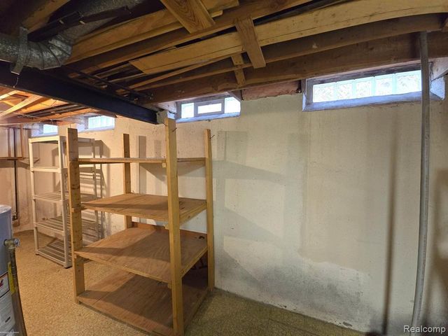 2722 Sparta Drive, Troy, MI 48083