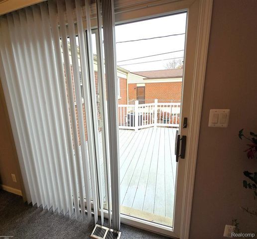 2722 Sparta Drive, Troy, MI 48083