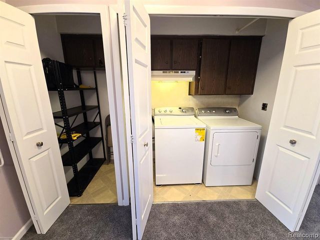 2722 Sparta Drive, Troy, MI 48083