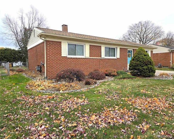 2722 Sparta Drive, Troy, MI 48083