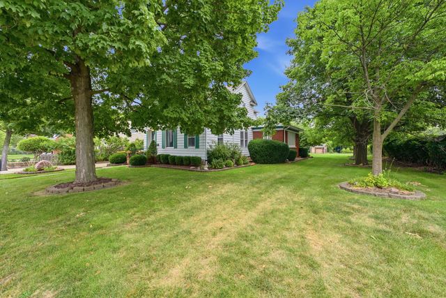 1854 27th Street, Moline, IL 61265