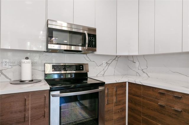 1564 Yellowheart Way 1564, Hollywood, FL 33019