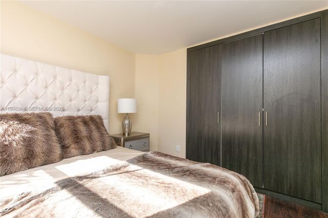 1564 Yellowheart Way 1564, Hollywood, FL 33019