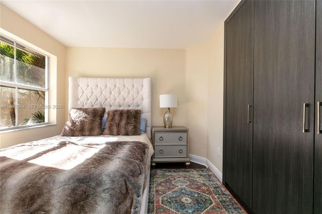 1564 Yellowheart Way 1564, Hollywood, FL 33019