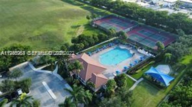 1564 Yellowheart Way 1564, Hollywood, FL 33019