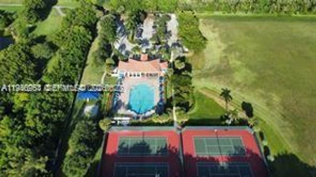 1564 Yellowheart Way 1564, Hollywood, FL 33019