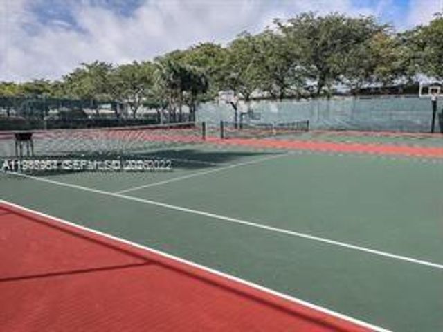 1564 Yellowheart Way 1564, Hollywood, FL 33019