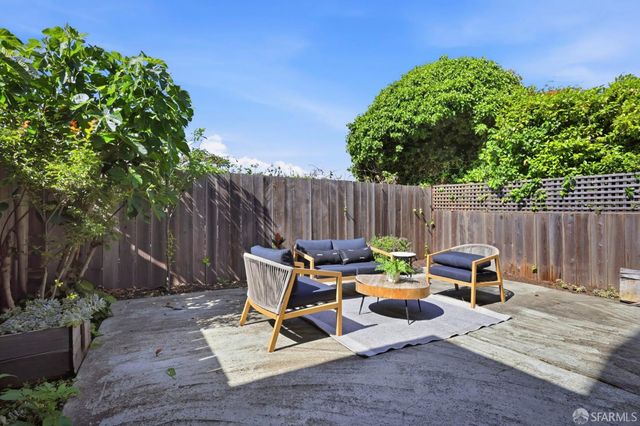 326 Hale Street, San Francisco, CA 94134