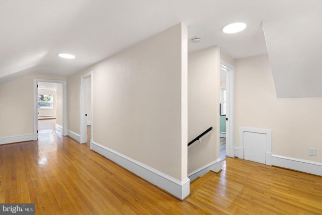 601 FAIRVIEW RD, Woodlyn, PA 19094