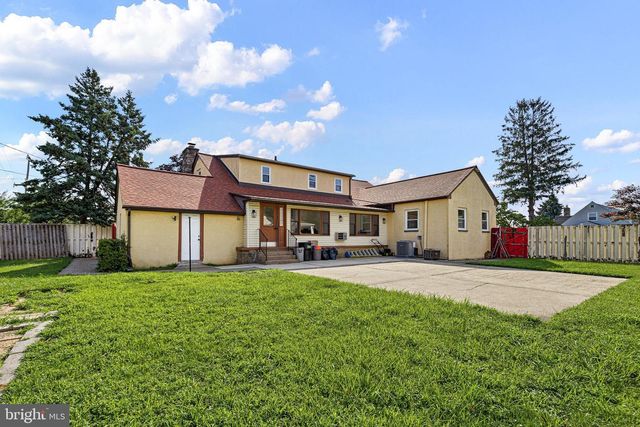 601 FAIRVIEW RD, Woodlyn, PA 19094