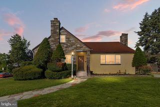601 FAIRVIEW RD, Woodlyn, PA 19094