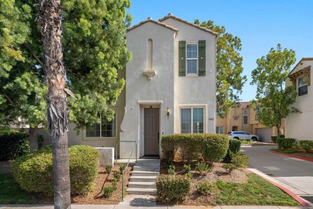 1002 Teatro Cir, El Cajon, CA 92021