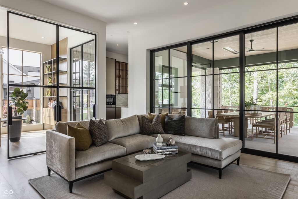 4430 Elmscott Ridge