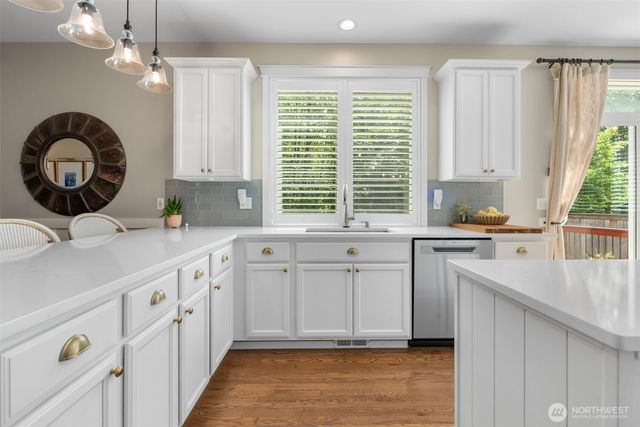 16627 37th Drive SE, Bothell, WA 98012