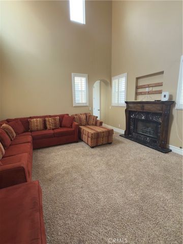 211 Chicago, Huntington Beach, CA 92648