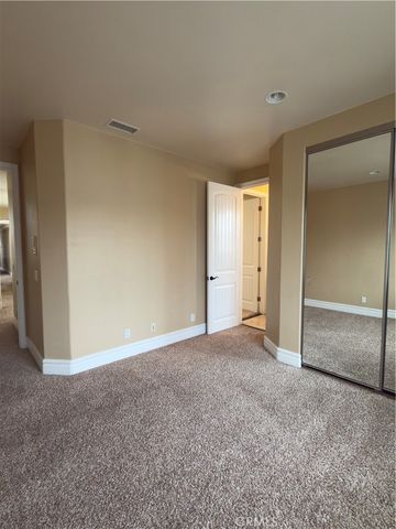 211 Chicago, Huntington Beach, CA 92648