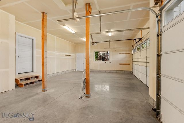 4895 Vine Street, Bozeman, MT 59718
