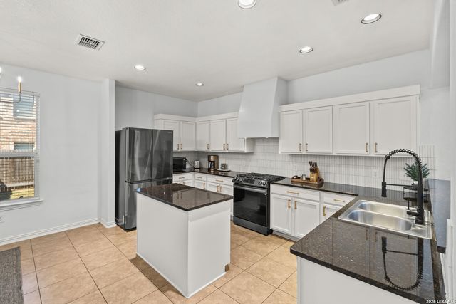 13707 FIRENZE PL, San Antonio, TX 78253