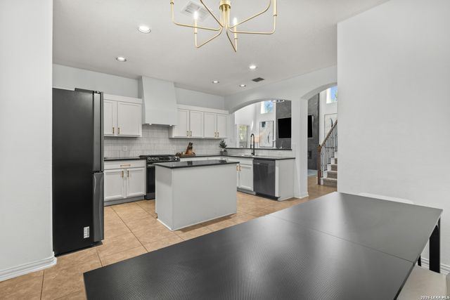 13707 FIRENZE PL, San Antonio, TX 78253