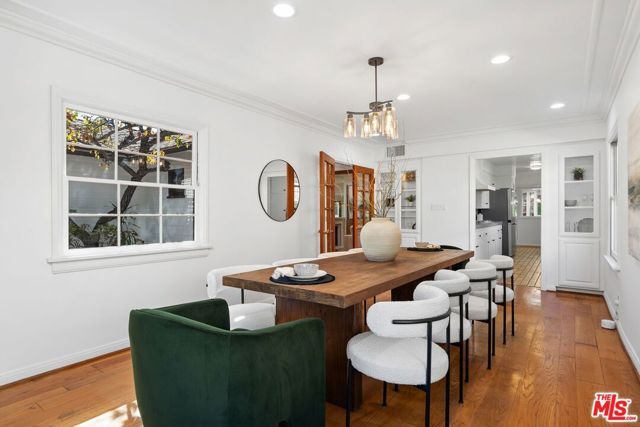 159 Granville Avenue, Los Angeles, CA 90049